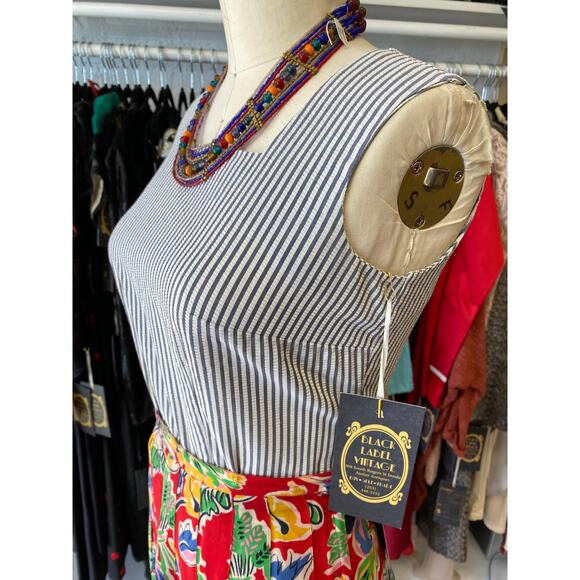 vintage 1960s pinstriped sleeveless top button back chambray white seersucker 34 - Picture 7 of 9